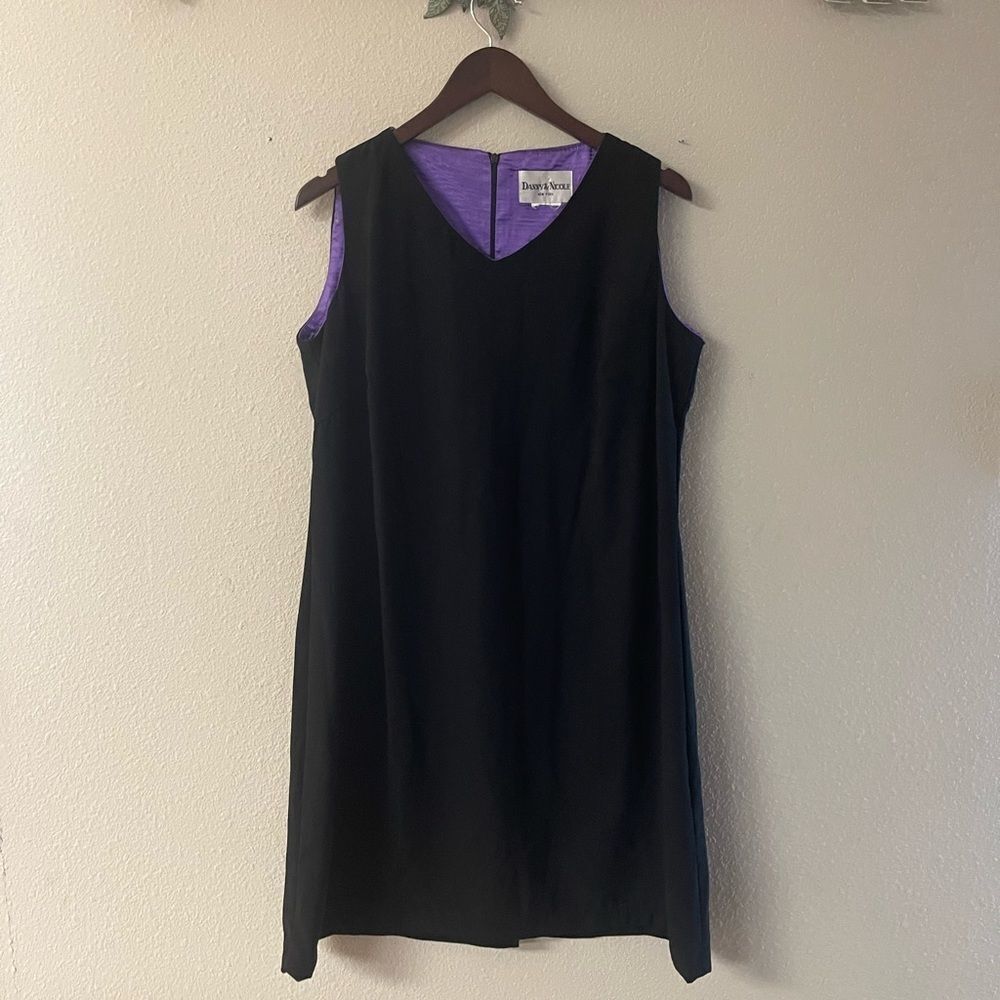 Danny & Nicole - black sleeveless cocktail dress